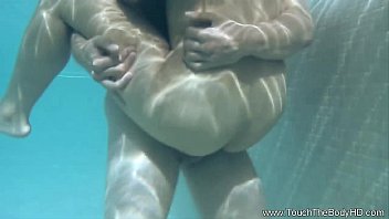 Filipina Milf Services The Man With Her Expert Hands