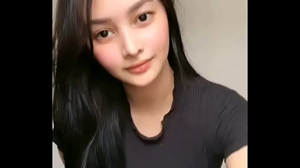 Busty Filipina With Huge Tits