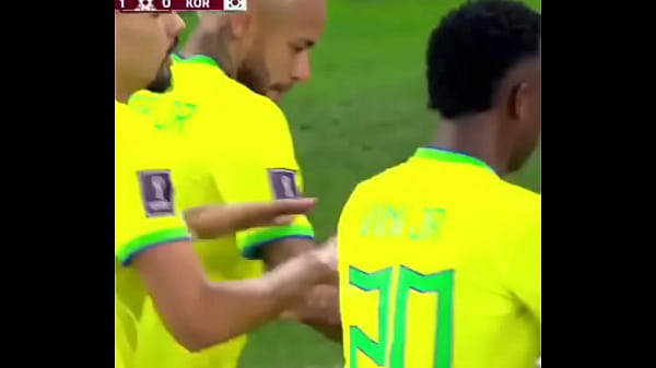 Brazil Eating Korea’s Ass Live!!!! Neymar And His Crew Celebrating Hard
